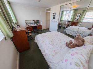 Photo 1- click for photo gallery